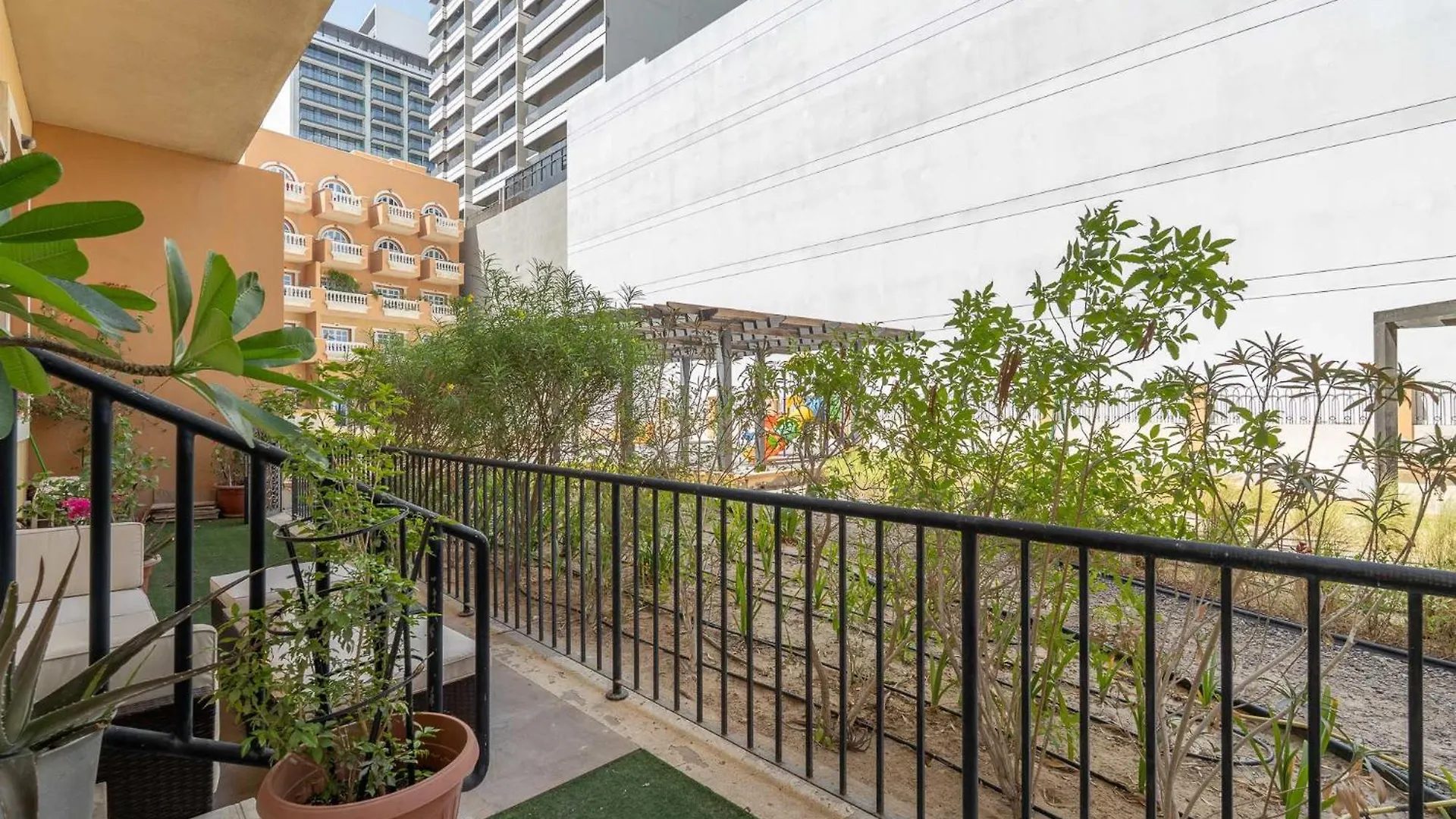 Apartment A Wonderful 2 Bedroom In Jvc With Terrace Dubai