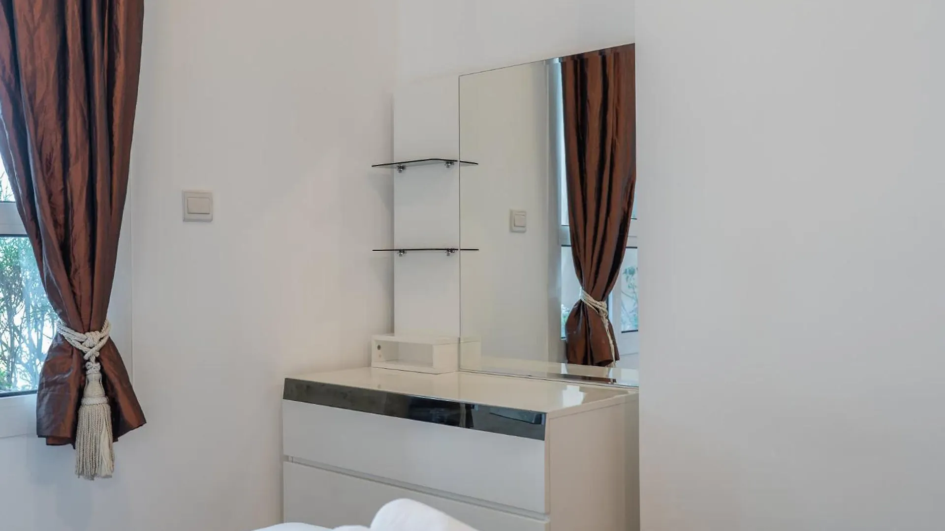 A Wonderful 2 Bedroom In Jvc With Terrace Dubai