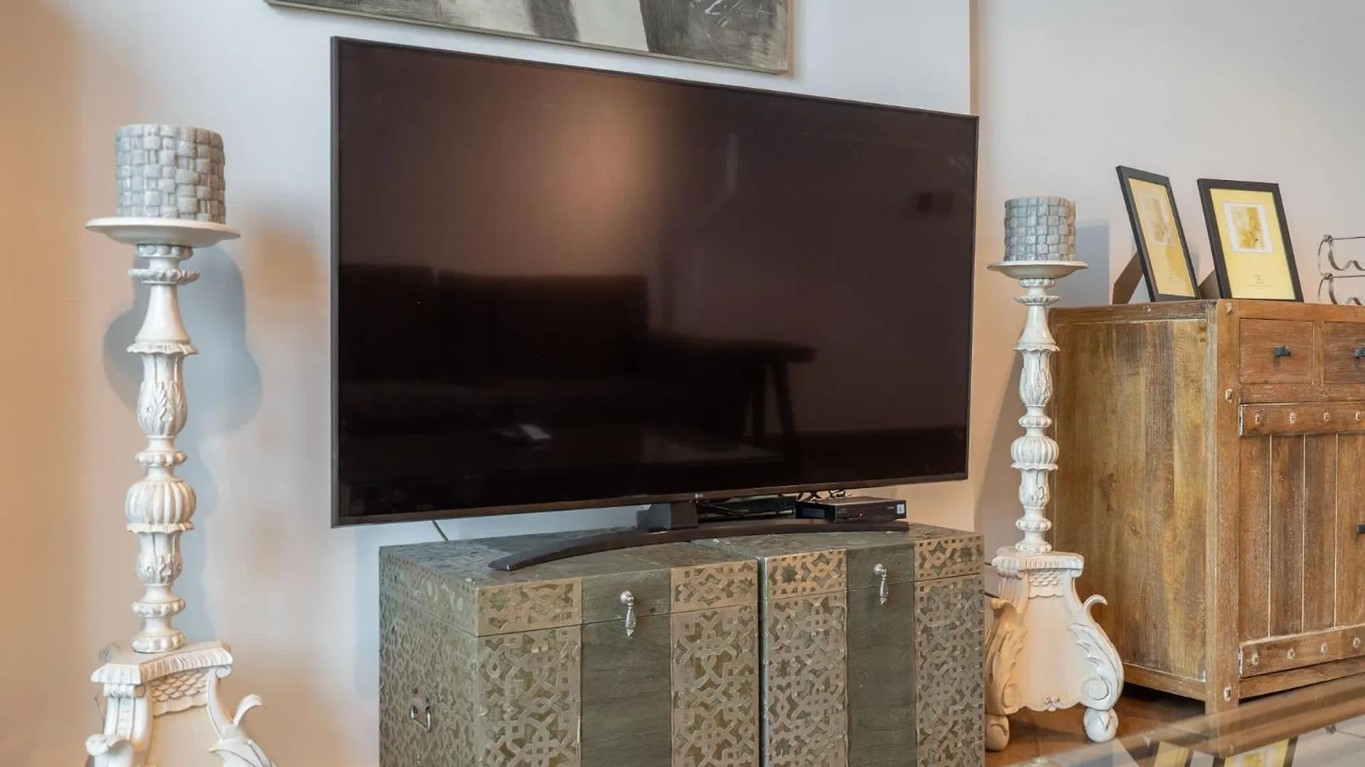 Apartment A Wonderful 2 Bedroom In Jvc With Terrace Dubai