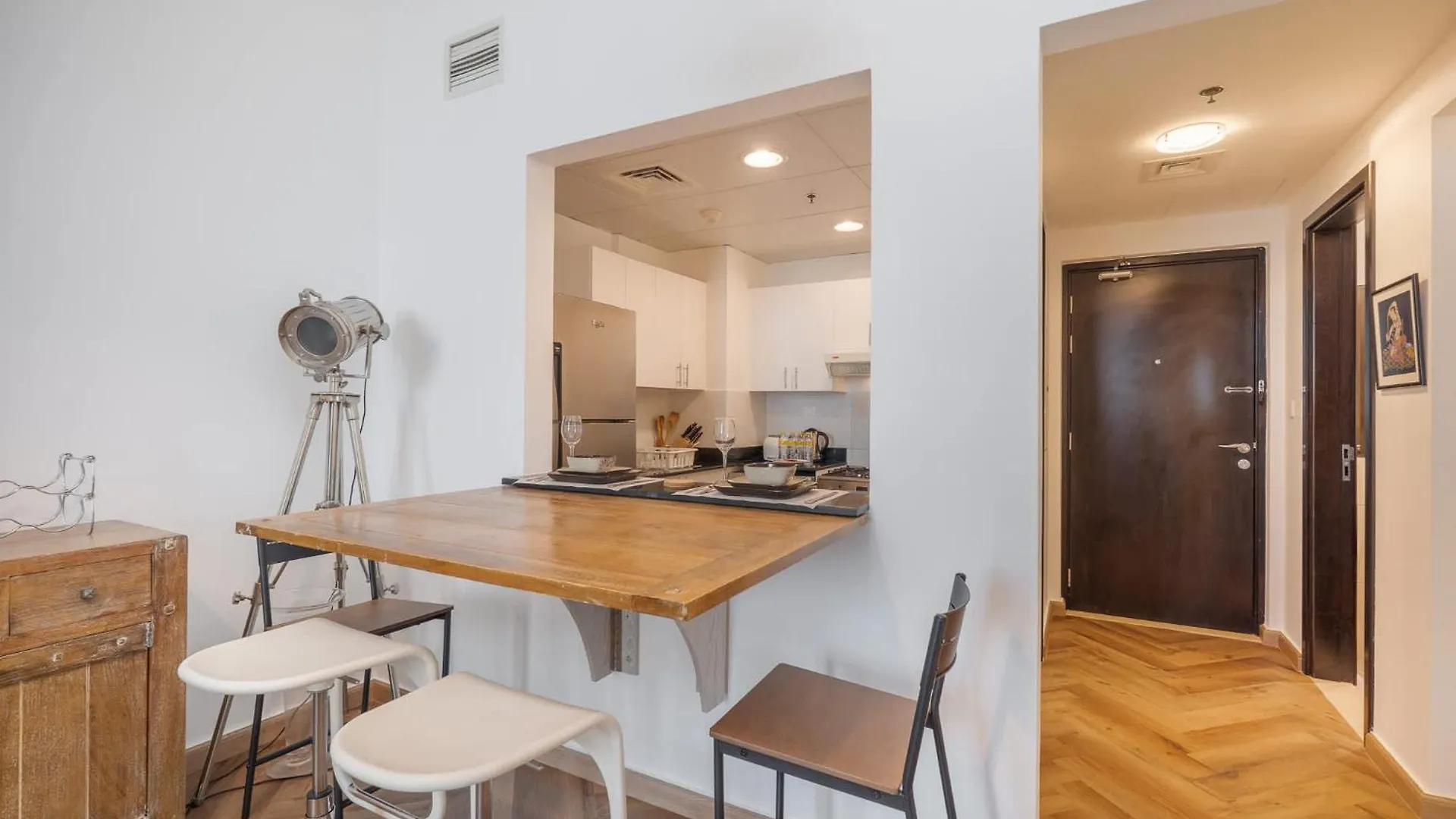A Wonderful 2 Bedroom In Jvc With Terrace Dubai 0*,